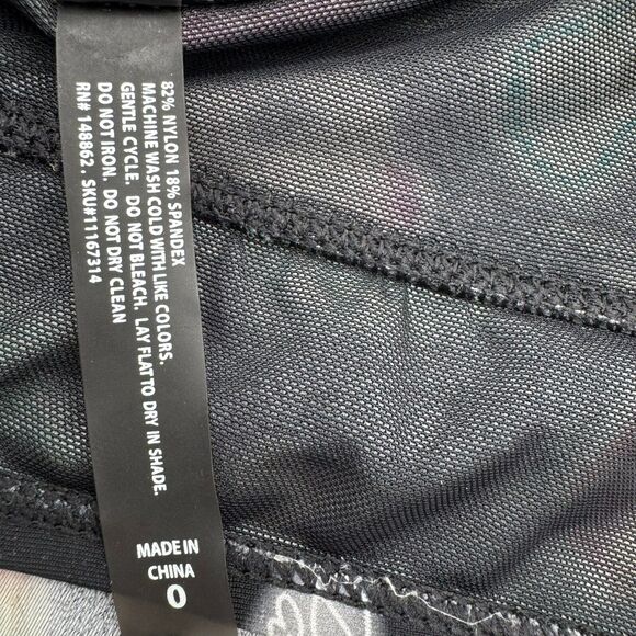 TORRID Women Large Black Neon Light Flamingo Dolphin Tropical Flounce Bikini Top - Picture 7 of 10